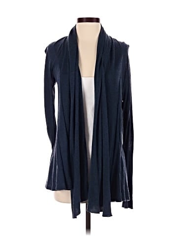 LINE Cardigan (view 1)