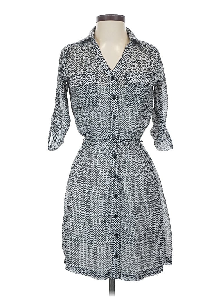Pre-owned Maurices Casual Dress In Gray
