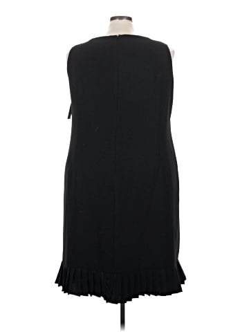 Danny & Nicole Casual Dress (view 2)
