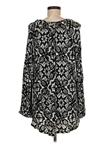Chelsea Studio Long Sleeve Blouse (view 2)