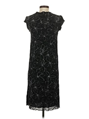 Old Navy Casual Dress (view 2)