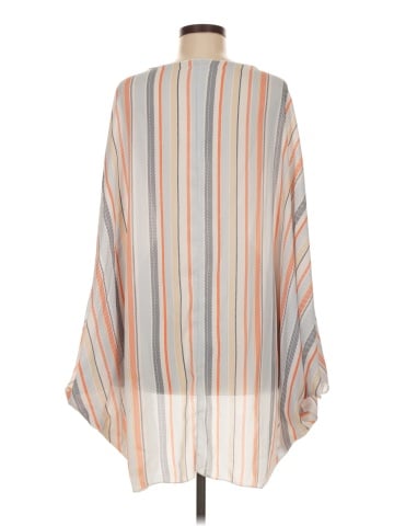 Frumos Sleeveless Blouse (view 2)