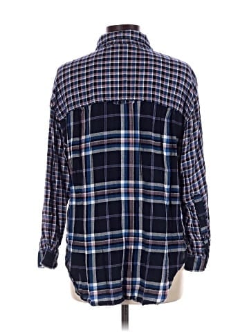 Gloria Vanderbilt Long Sleeve Button-Down Shirt (view 2)