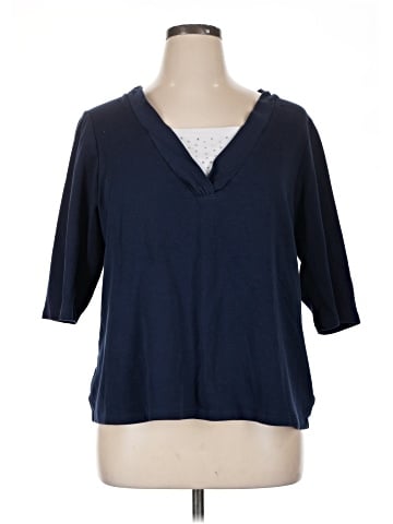 Liz & Me 3/4 Sleeve Top (view 1)