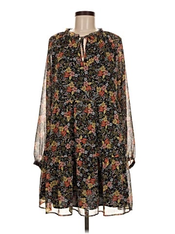 Ann Taylor LOFT Casual Dress (view 1)