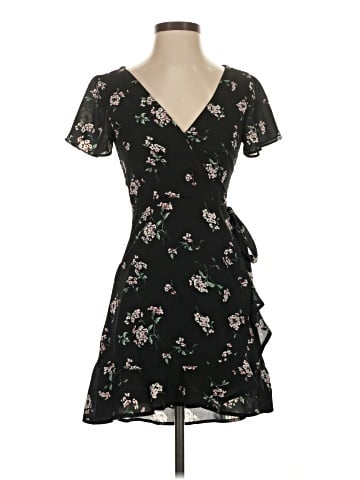 Abercrombie & Fitch Casual Dress (view 1)