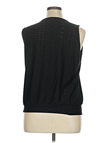 Sampeel Sleeveless T-Shirt (view 2)