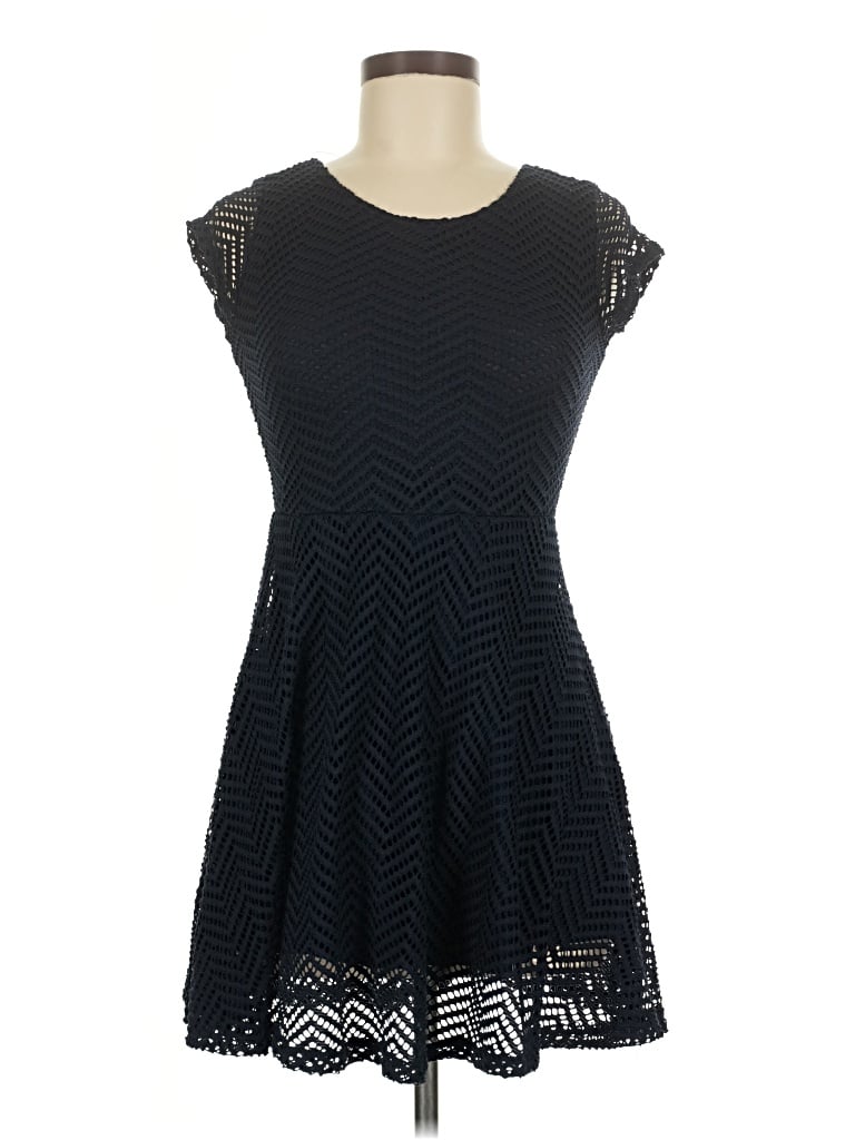 Pre-owned Aéropostale Casual Dress In Black