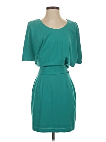 Olga & Maya Casual Dress (view 1)