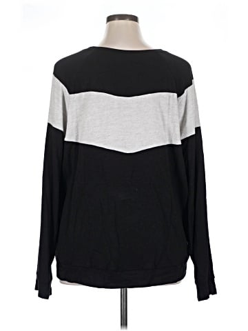 78 & Sunny Long Sleeve Top (view 2)