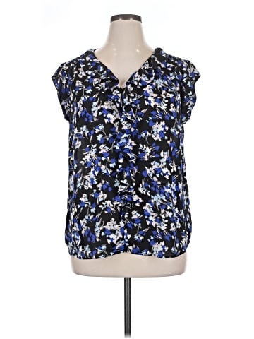 Elle Sleeveless Blouse (view 1)