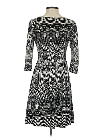 Sunny Girl Casual Dress (view 2)