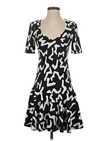 Elle Sasson Casual Dress (view 1)