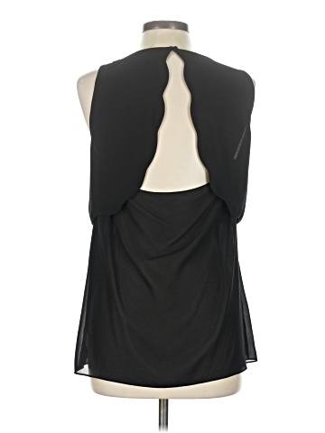 Lost April Sleeveless Blouse (view 2)