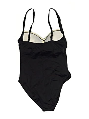 La Blanca One Piece Swimsuit (view 2)