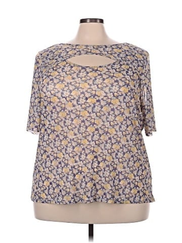 Cha Cha Vente Short Sleeve Blouse (view 1)