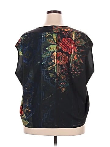 Gary Graham Sleeveless Blouse (view 2)