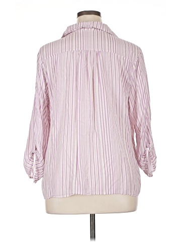 Lush 3/4 Sleeve Button-Down Shirt (view 2)