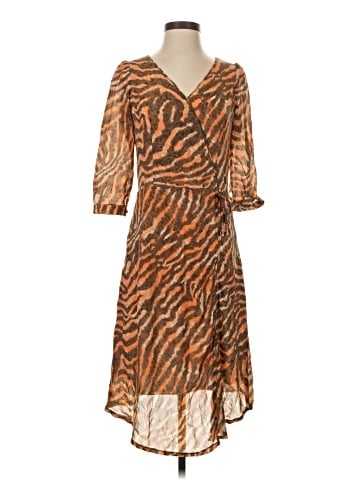 Unbranded Casual Dress (view 1)