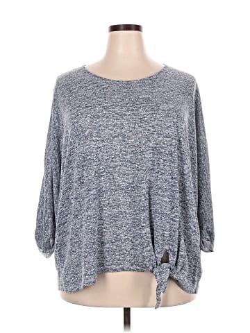 Cameo 3/4 Sleeve T-Shirt (view 1)