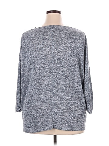 Cameo 3/4 Sleeve T-Shirt (view 2)