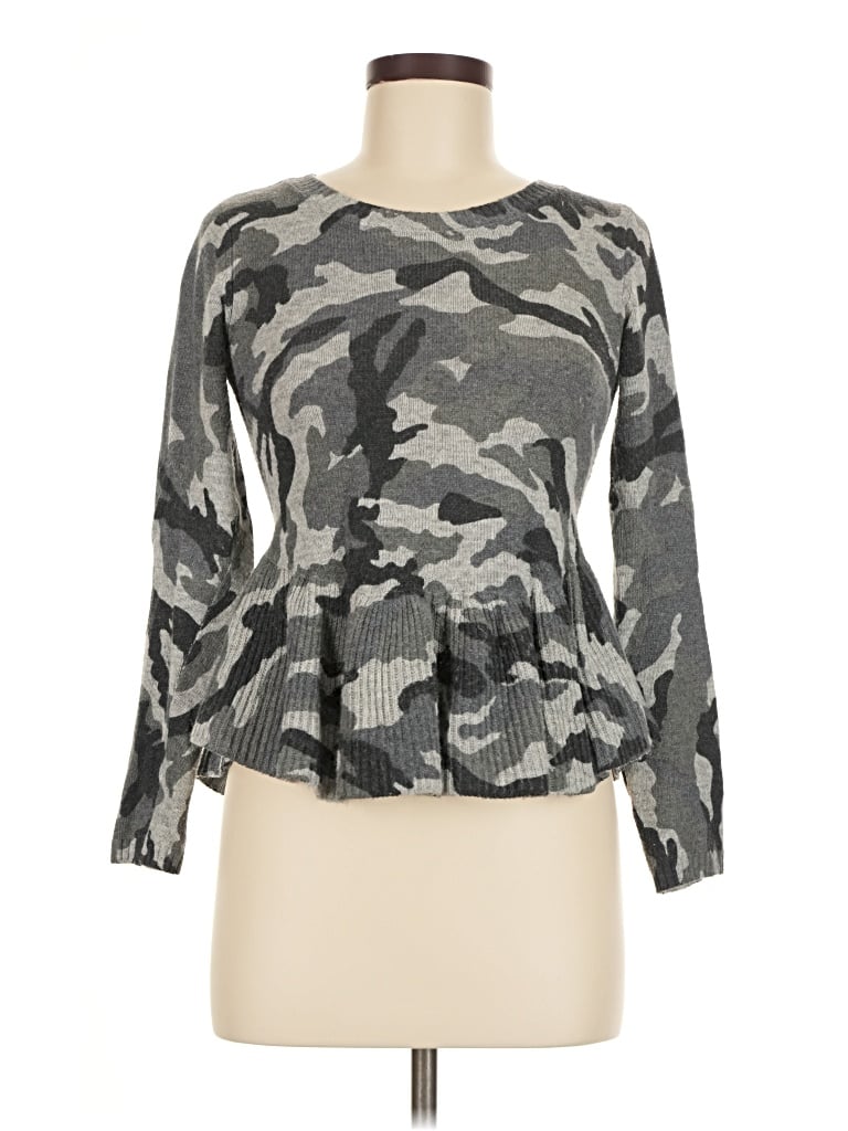 Pre-owned Chaser Pullover Sweater In Gray