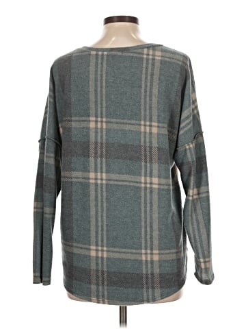 Lovely Melody Pullover Sweater (view 2)