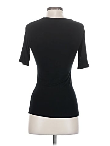 NM Luxury Essentials Short Sleeve Top (view 2)