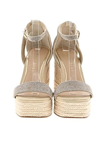 Gianni Bini Wedges (view 2)