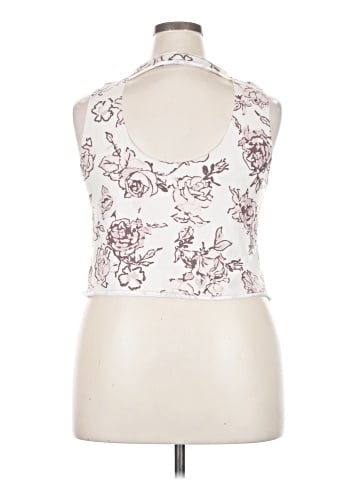 Mia Joy Sleeveless Blouse (view 2)