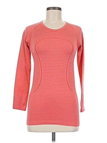 Lululemon Athletica 3/4 Sleeve T-Shirt (view 1)