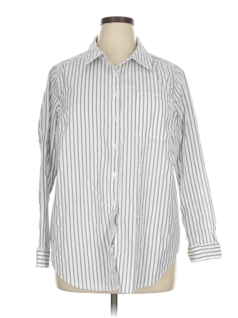 Pre-owned Torrid Long Sleeve Button Down Shirt In Silver