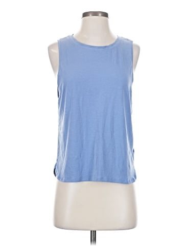 Gap Fit Sleeveless T-Shirt (view 1)