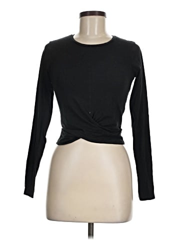 Trafaluc by Zara Long Sleeve T-Shirt (view 1)
