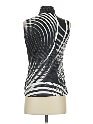 Tail Sleeveless Top (view 2)