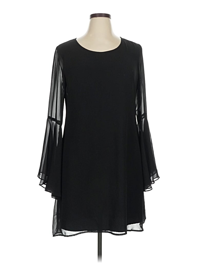 Pre-owned Sharagano Cocktail Dress In Black