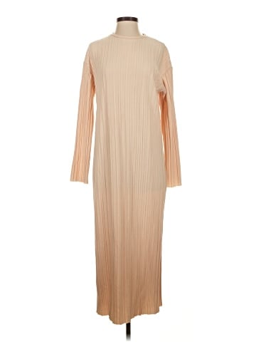 Trafaluc by Zara Casual Dress (view 1)