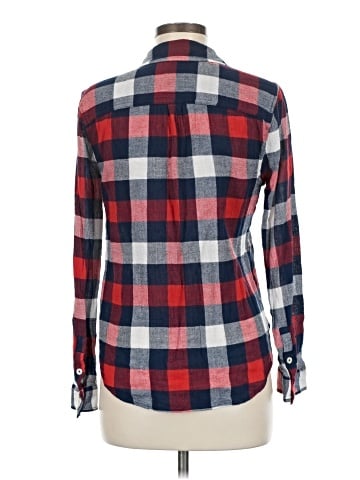 Forever 21 Long Sleeve Button-Down Shirt (view 2)