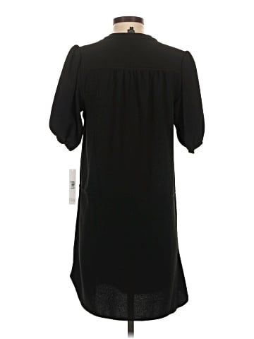Clover and Sloane Casual Dress (view 2)