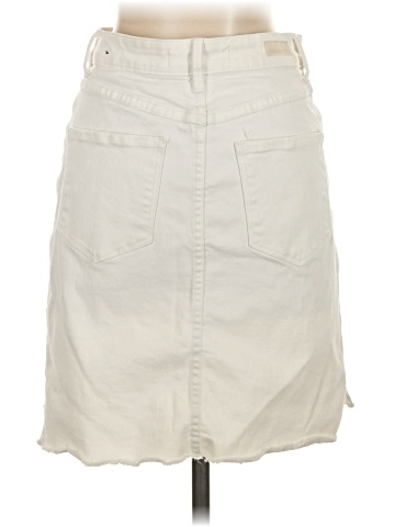 Abercrombie & Fitch Casual Skirt (view 2)