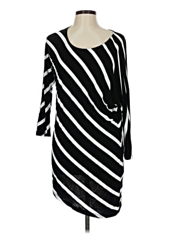 DressBarn 3/4 Sleeve T-Shirt (view 1)