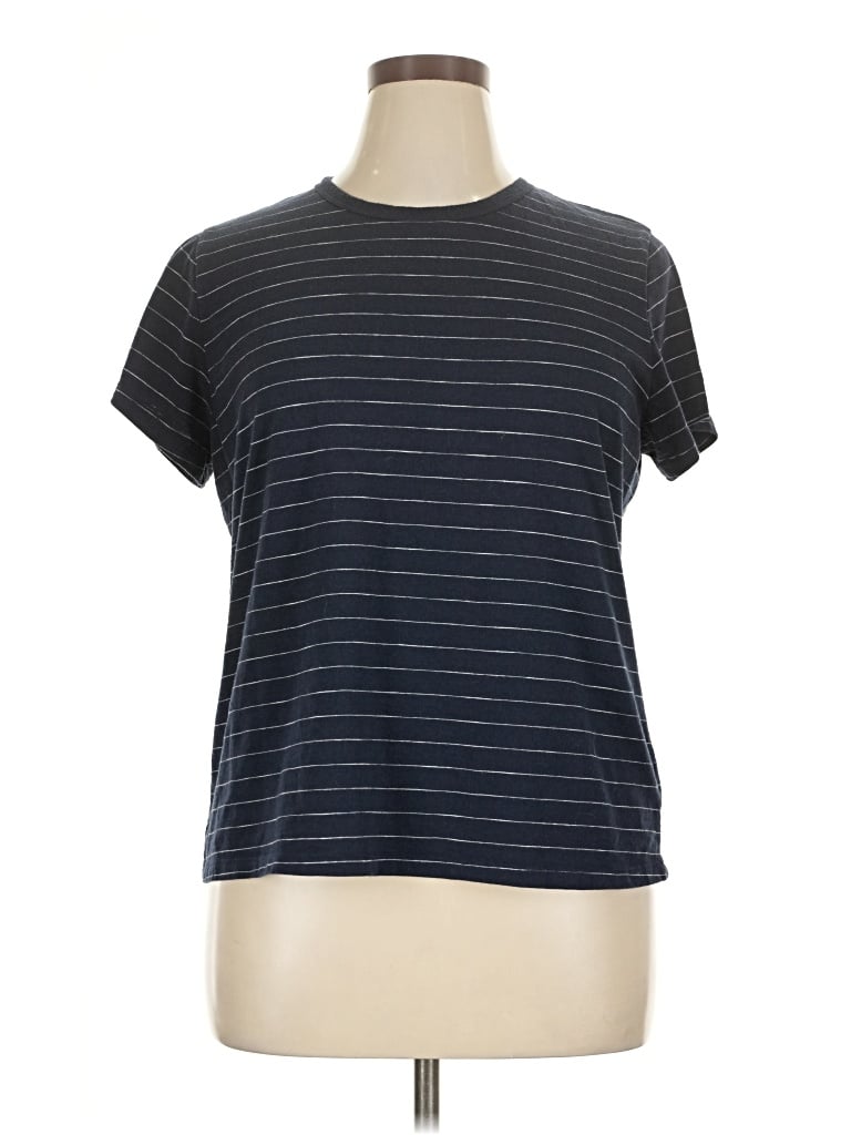 Pre-owned Time And Tru Short Sleeve T-shirt In Gray