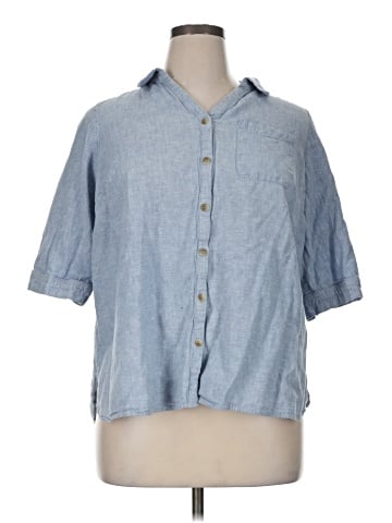 Catherines Short Sleeve Button-Down Shirt (view 1)