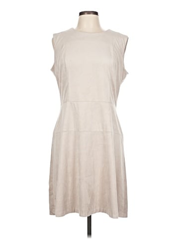 Lila Rose Casual Dress (view 1)