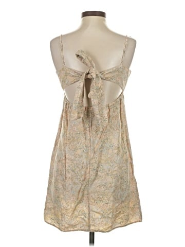 H&M Casual Dress (view 2)