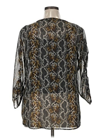 One World 3/4 Sleeve Blouse (view 2)