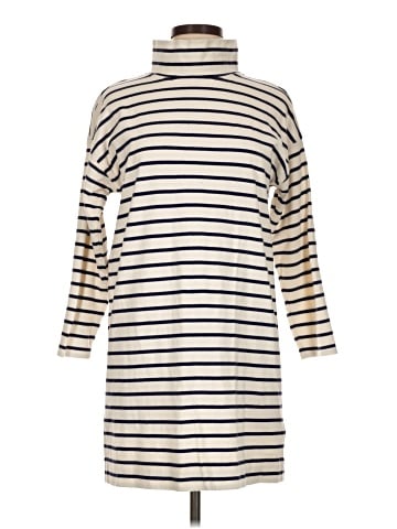 Vineyard Vines Casual Dress (view 1)