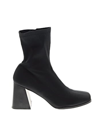 Raid Ankle Boots (view 1)