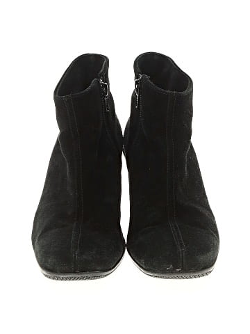 La Canadienne Ankle Boots (view 2)