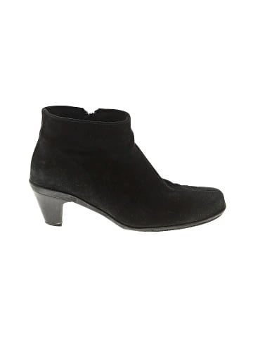 La Canadienne Ankle Boots (view 1)